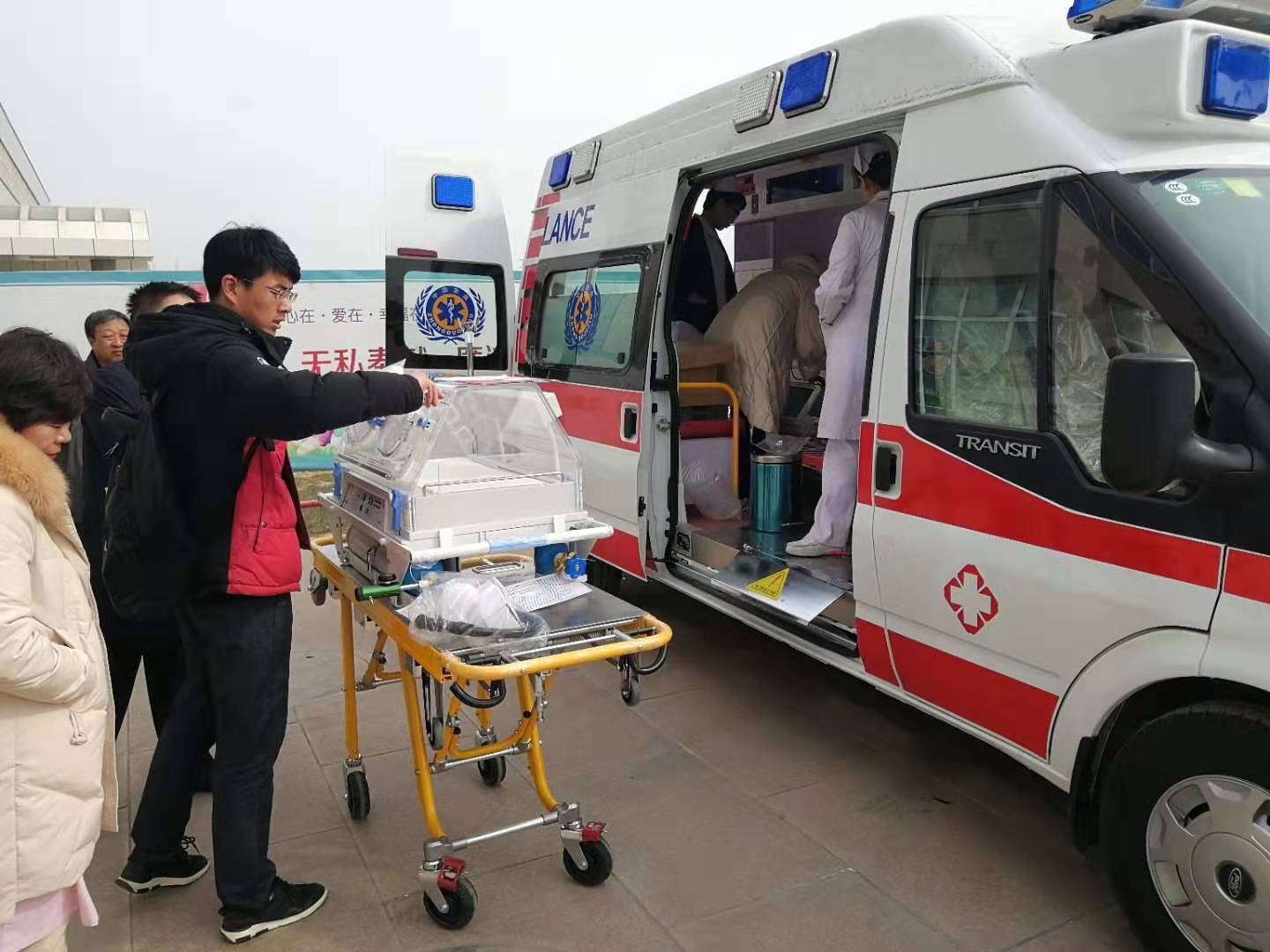 江孜县救护车转院